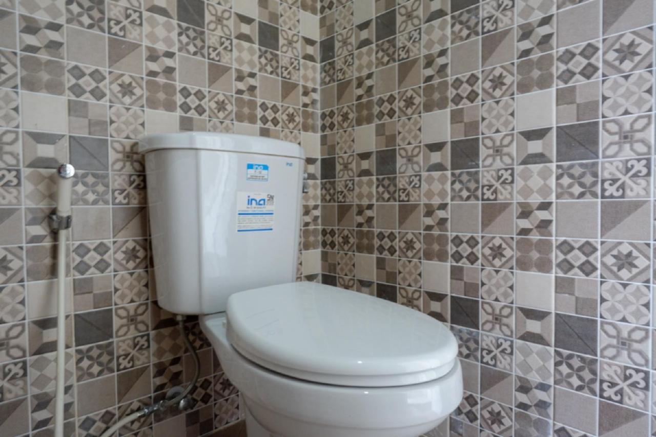 Reddoorz Hostel Near Kota Lama Семаранг Екстериор снимка